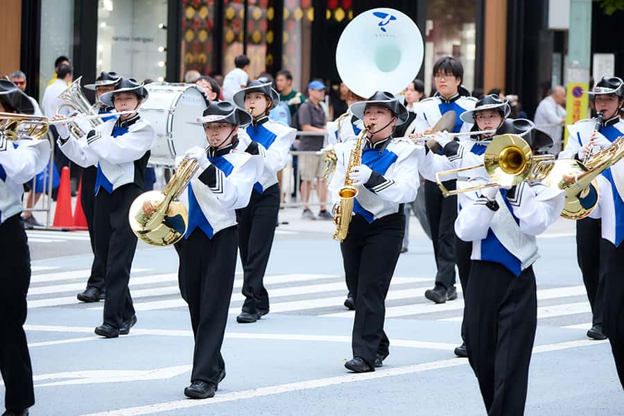 銀座柳まつり ゴールデンパレード
